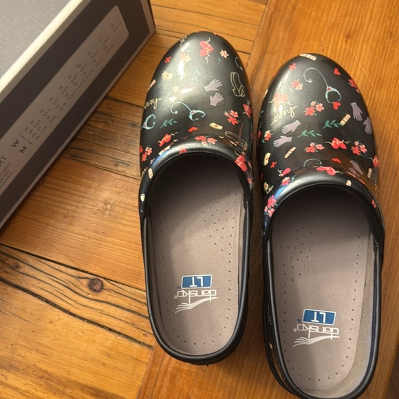 LT Pro Patent Hero Dansco clogs EU size 40, US 9.5-10 - Picture 3 of 5